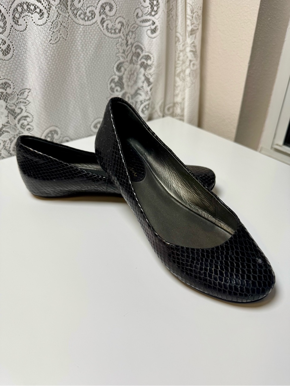 Cole Haan Nike Air Morgan Black Snake Print Leather Ballet Flats- Size 5.5 EUC